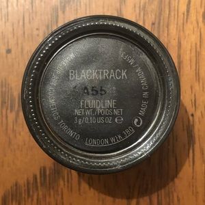 MAC Fluidline Gel Eyeliner